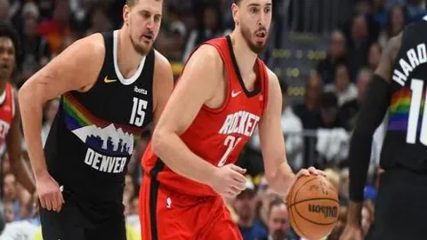 大乐透期号专家推荐：娱乐坦克质合分析精选